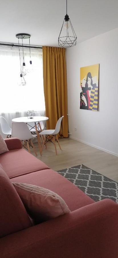 City Apartments Przy Szpitalu Згожелець Екстер'єр фото